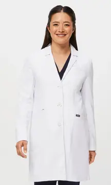 FIGS Bellevue Long Lab Coat