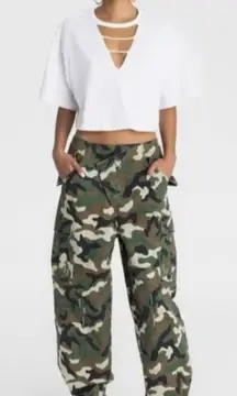 KBB by KAHLANA Target M Medium Mid-Rise Straight Leg The Cargo Jogger Camo Pant