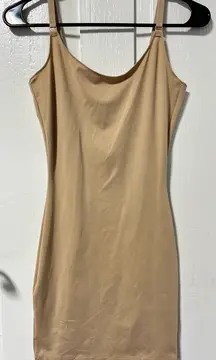 Spanx invisible Cami Social Full Light Slip shape wear 2351 nude size medium