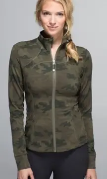 Lululemon Forme Jacket‎ Cuffins Savasana Camo Fatigue Green Size 2 Rare HTF