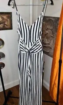 Love Tree Fashion Jumpsuit size Medium