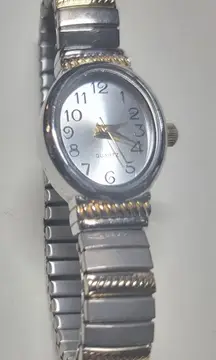 Vintage 2 Tone Japanese Movement Quartz Stretch Watch