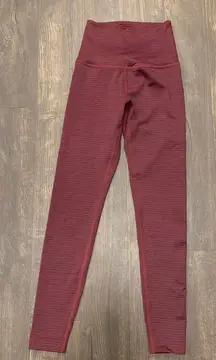 Beyond Yoga XS True to Stripe performance burgundy and thin black striped athlet