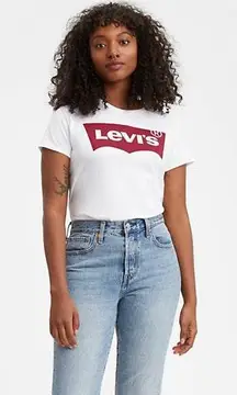 LEVI'S LOGO PERFECT TEE SHIRT Size L