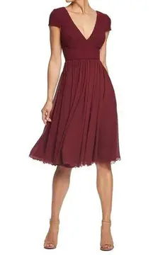 DRESS THE POPULATION Corey Chiffon Fit & Flare Cocktail Dress in Burgundy XS