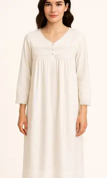 1990s Eileen West White Cotton Lace Pintuck Nightgown Medium