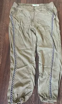 Anthropologie green embroidered boho joggers