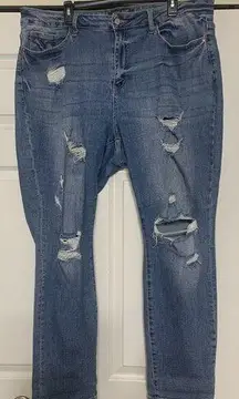 Judy Blue High rise Distressed Boyfriend Fit Jeans Women’s Size 20W (X22)