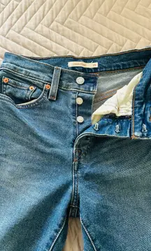 Levi’s Wedgie Straight Jeans Button Fly