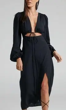 Showpo NWT  Demieh Midi Dress Front Cut Out Long Sleeve in Black US 12