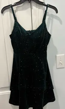 Xtraordinary Emerald Green Dress