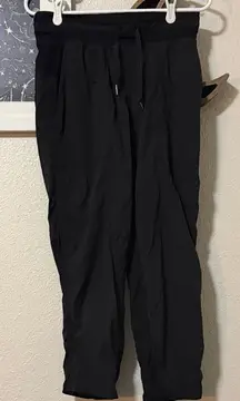 Lululemon Athletica Black dance studio Cropped Pants