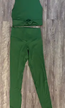 Green Offline Aerie Set