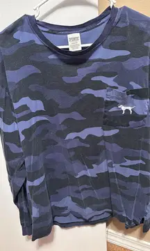 PINK Victoria’s Secret Long Sleeve