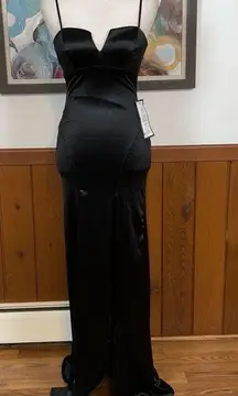 Elegant New Emerald Sundae Black Satin Prom/Pageant Gown!