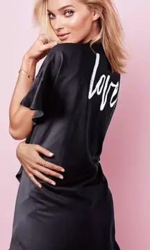 NWT Victoria’s Secret Love Black tie ruffle front robe one size