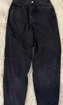 Old Navy High-Rise Barrel Jeans