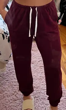 maroon sweatpants joggers