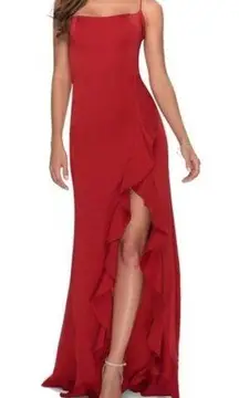 LA FEMME Flutter Slit Trumpet Gown in Red Size US 00