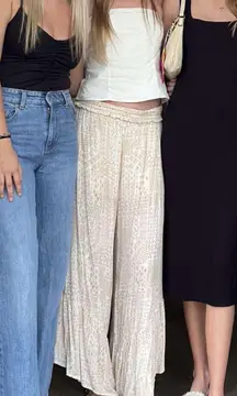 Flowy patterned pants