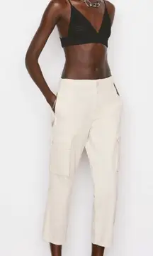 Frame Relaxed Utility Cargo Pant Cropped‎ in Flax Size 24