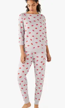 Kiss Lips Print Lounge Set | Jogger Pajamas