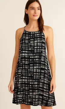 West Loop Black & White Patterned Mini Dress – Size Small …(G3)!!