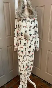 Holiday Time  dog print Christmas one piece zip up pajamas fur trim hood. Size M.