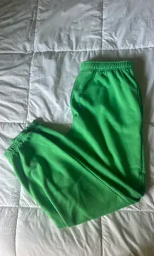 Kelly Green Sweatpants