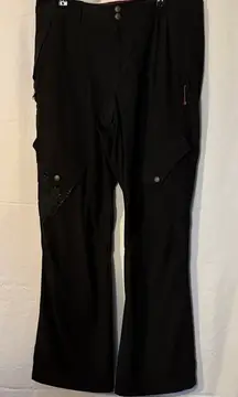 Eddie Bauer Women’s Fleece-line Cargo pants for winter days