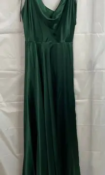 Ladivine by Cinderella Divine women's emerald satin cowl maxi formal gown dress