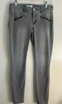 CAbi Gray Skinny Jeans with Modern Fit