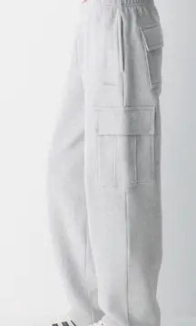 Aritzia Cozy Sweatfleece Mega Cargo Sweatpants NWT