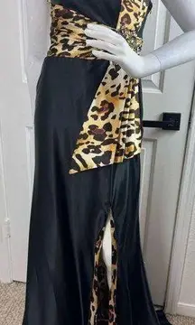 Cinderella Elegant Black and Leopard Print Gown SIZE