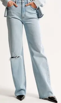 Abercrombie & Fitch The 90s Relaxed High Rise Jean