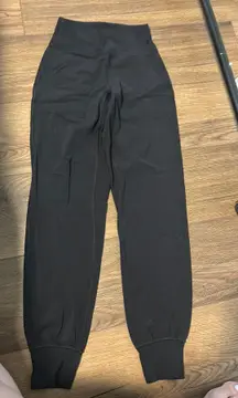 Align Joggers With Pockets
