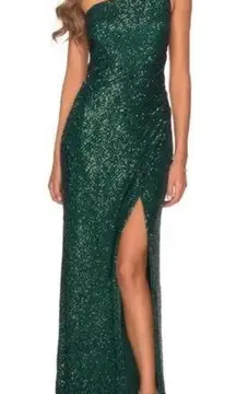 La Femme One-Shoulder Sequin Gown NWT in Emerald 2