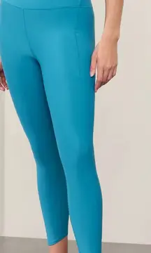 NWT Athleta Pacesetter 7/8 Tight Leggings‎ In Pacific Size XS