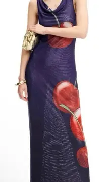 Muma World Night Cherry Midi
Dress Large