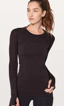 Lululemon Swiftly Tech Long Sleeve Crew
Black Cherry / Black
W3AZHS
Size 8