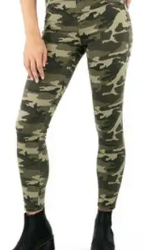 Julia High Rise Green Camo Skinny Jean Size 25