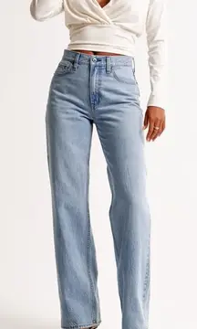 Abercrombie The High Rise Loose Jeans