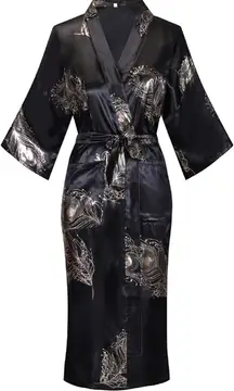 Boutique Black Robe