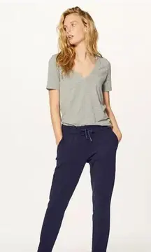 Lululemon On The Fly Woven Pants Navy Women’s 4