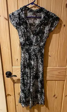 Black And White Floral Dress Size 7
