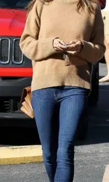 MOTHER THE LOOKER CROP ON THE EDGE WASH BLUE JEANS 25