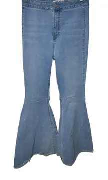 We the Free Just Float On High Waist Bell Bottom Flare Raw Hem Slim Fit Size‎ 29