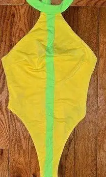 NWOT Icon Swim One Piece Swimsuit size Medium