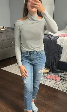 Off the Shoulder sweater