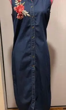 Sleeveless denim blue button up tunic Size S
